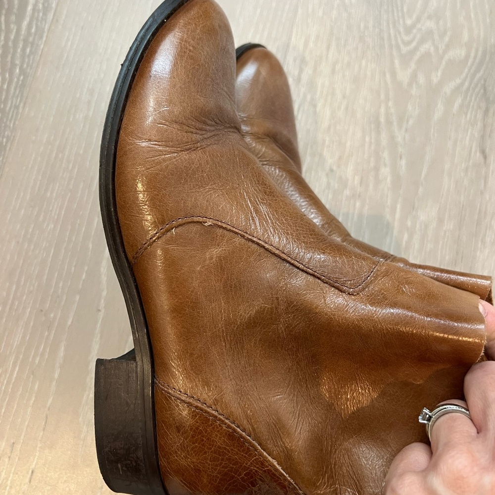 Women’s Brown Leather Shoes - Picture 1 of 4